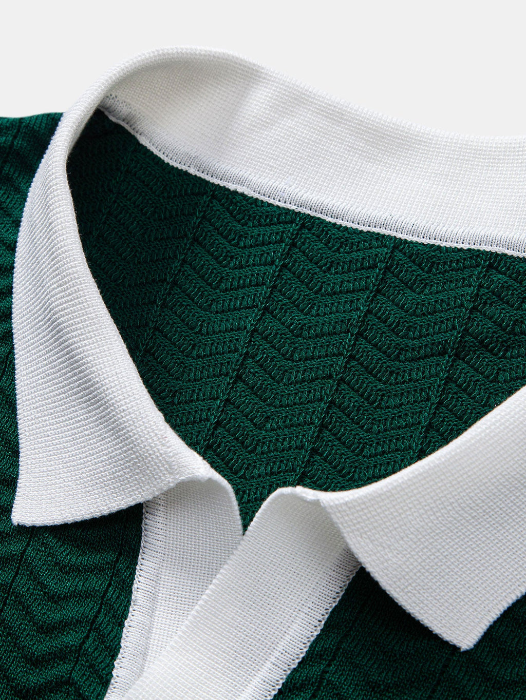 Texture Contrast Knitted V Neck Polo Shirt & Elastic Waist Chino Shorts