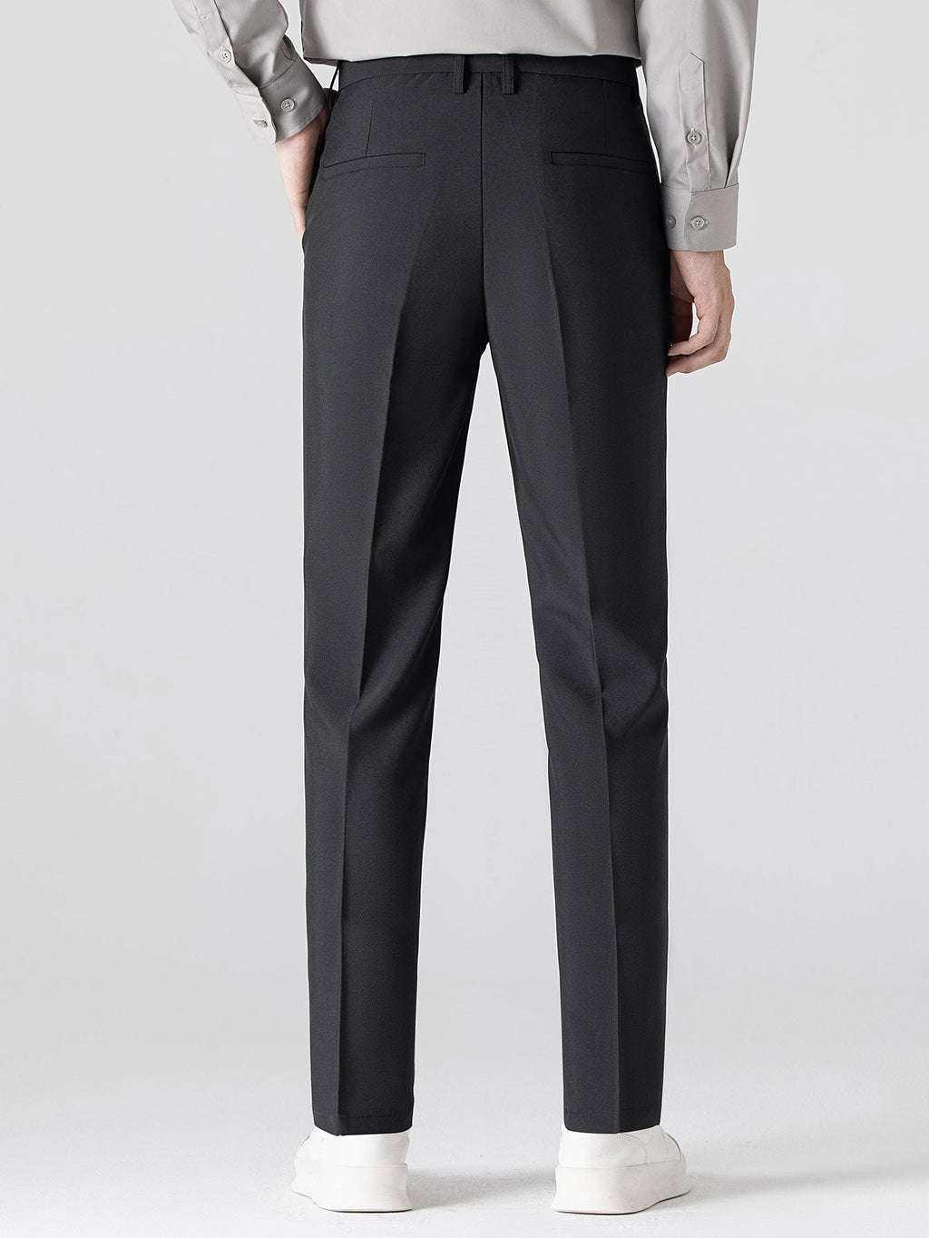 Twist Jacquard V Neck Polo & Slim Fit Tapered Trousers