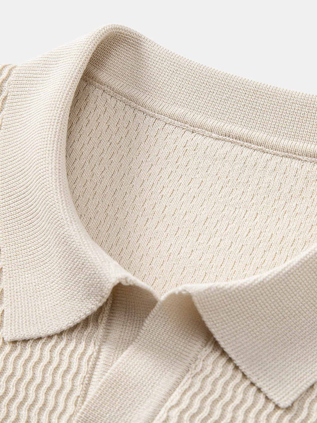 Wave Jacquard Knit V Neck Polo Shirt & Cotton Chino Shorts