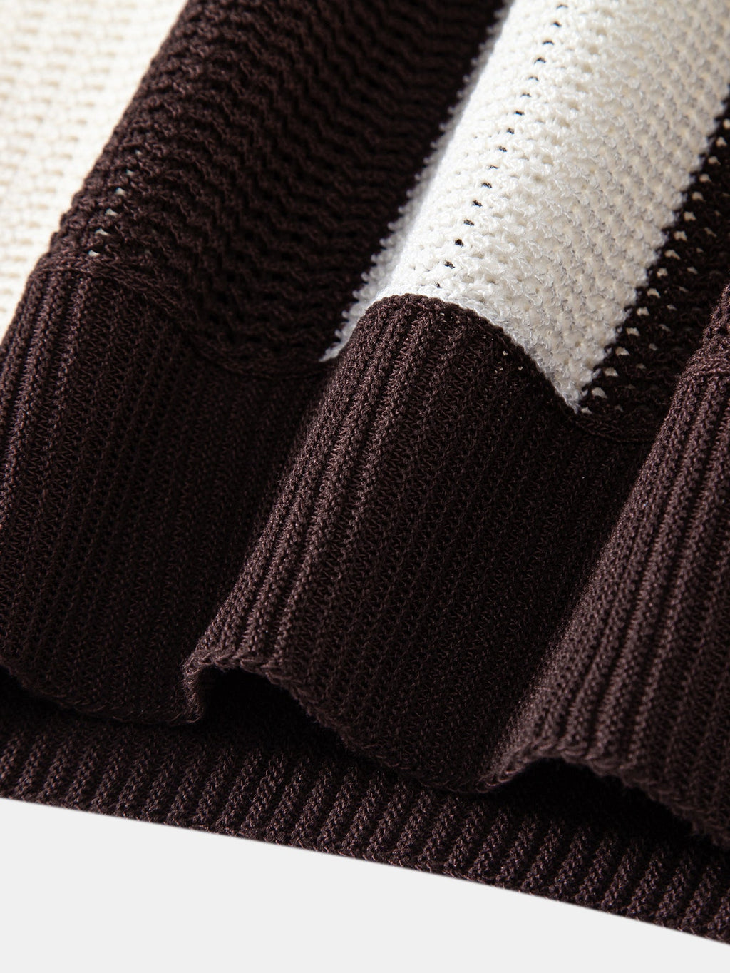 Stripe Zipper Open Knit Polo & Straight Leg Linen Pants